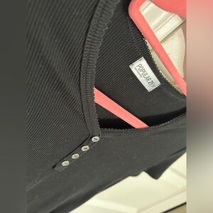 Black sleek coquette with buttons short sleeve